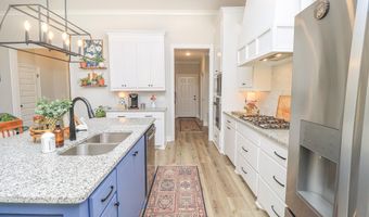 102 Eastwood Dr, Brandon, MS 39042