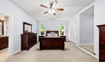 1030 W Sterlington Pl, Apex, NC 27502