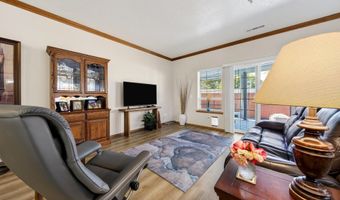 517 ROSICHELLI Dr, Brookings, OR 97415