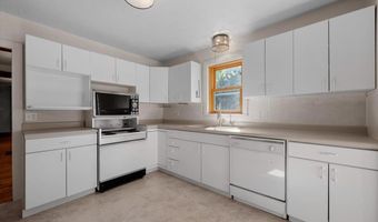 823 Harding St, Belle Fourche, SD 57717
