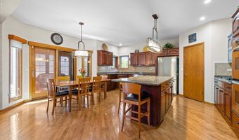 1928 N Ridge Ave, Arlington Heights, IL 60004