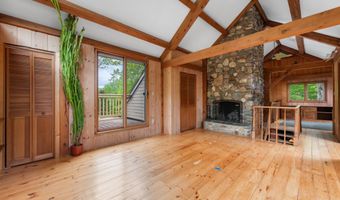 269 Knowles Hill Rd, Alexandria, NH 03222