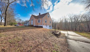 122 High St, Coventry, CT 06238