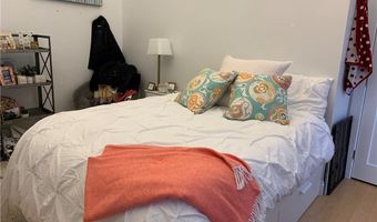 5 Division St, Newport, RI 02840