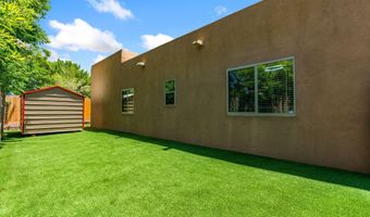 212 Riesling Rd, Bernalillo, NM 87004
