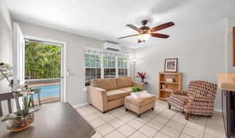 201 Ho'opili Akau St, Kihei, HI 96753