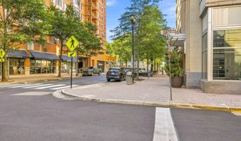 1020 N HIGHLAND St 524, Arlington, VA 22201