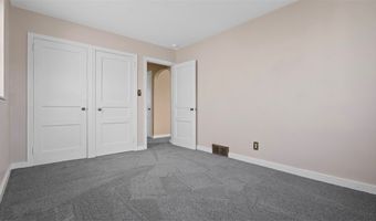 2119 Mcminn St, Aliquippa, PA 15001