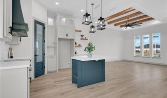 812 Spring Dr, Alton, TX 78573
