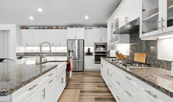 2313 E Lincoln Ave, Escondido, CA 92027