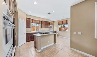 5859 E Treehouse Ln, Anaheim, CA 92807