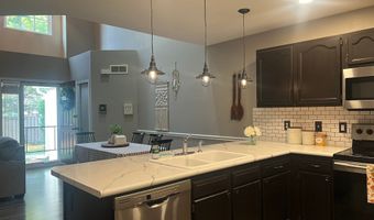 2831 Ashland Ct, Altoona, IA 50009