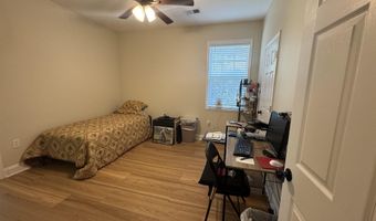 304 S Magnolia Ave, Andrews, SC 29510