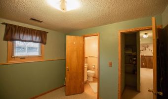 200 S Mccoy St, Algona, IA 50511