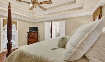 111 Hanging Moss Dr, Benton, LA 71006