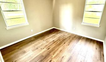 31 Forest Valley Dr, Albertville, AL 35950