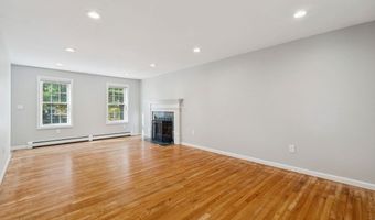 16 Captain Danforth Ln, Amherst, NH 03031