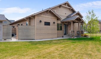 519 Lakeshore Ave #302, Dover, ID 83825