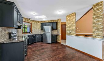 28 Penn Forest Trl, Albrightsville, PA 18210