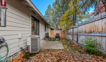 694 Normal Ave, Ashland, OR 97520