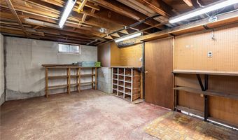 2336 Hayden Ave, Altoona, WI 54720