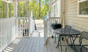 343 25th Ave, Apalachicola, FL 32320