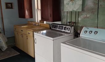 117 7th St, Acton, ME 04001