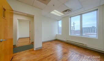 124 College Street Unit 3Rd Floor 3Rd Floor, Asheville, NC 28801