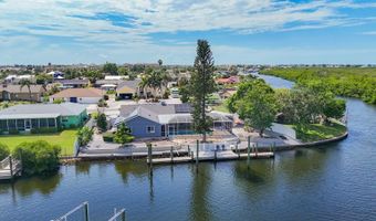 6531 SANTIAGO Ct, Apollo Beach, FL 33572