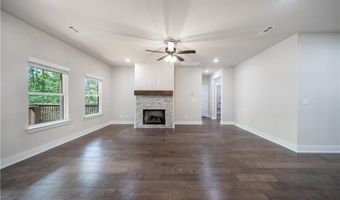 37 Brierfield Ln, Bella Vista, AR 72714