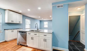 849 S GLEBE Rd, Arlington, VA 22204