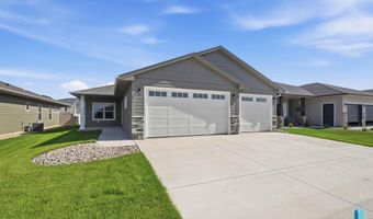 2404 E Tinley St, Brandon, SD 57005