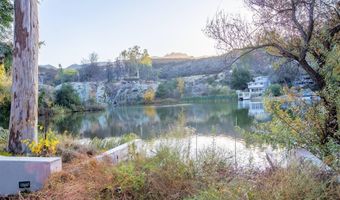2026 E Lakeshore Dr, Agoura Hills, CA 91301