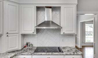 85 Eastgate Dr, Brandon, MS 39042