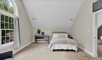 18 Cedar Spring Rd, Burlington, CT 06013