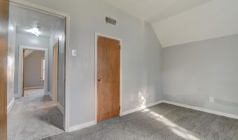 910 2nd Ave, Armstrong, IA 50514