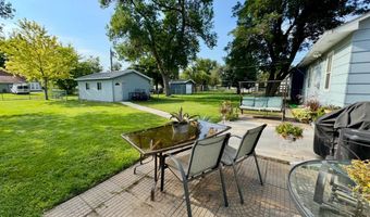 810 S Merton St, Aberdeen, SD 57401