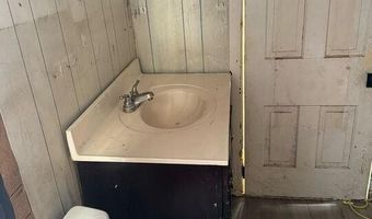 6940 King St, Aurora, IN 47001