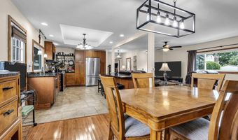 551 Chester Pkwy, Belford, NJ 07718
