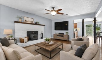 17288 Sabiana Dr, Anderson, CA 96007