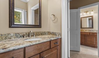 2004 Claudette Ct, Biloxi, MS 39531