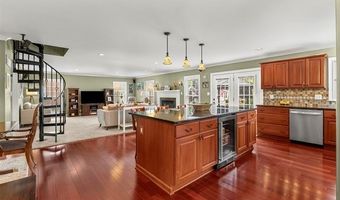15275 Belmont Ave, Allen Park, MI 48101