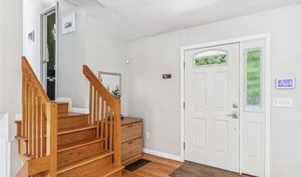 11 Noto Dr, North Providence, RI 02904