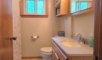 4320 Wedgewood Dr, Austintown, OH 44511