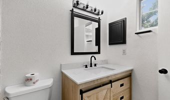 8409 GLYNVIEW Ct NW, Albuquerque, NM 87120