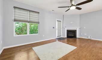 647 Briarcliff St, Apex, NC 27502