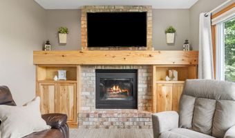 5741 145th Ct NW, Anoka, MN 55303