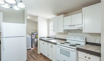 19725 E SQUAW VALLEY Dr, Black Canyon City, AZ 85324