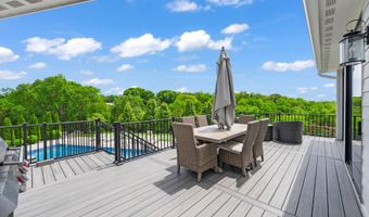 32667 Westwood Ln, Adel, IA 50003