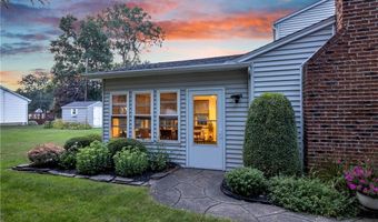 56 LaBelle Ter, Amherst, NY 14228
